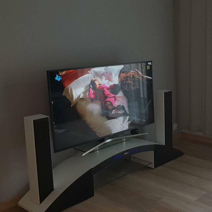 Apartament New York Rozana 19 Poznań Buitenkant foto